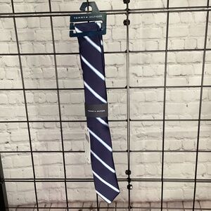 80. Tommy Hilfiger, Blue & White, Boys Tie, NWT, 10-12yr Old